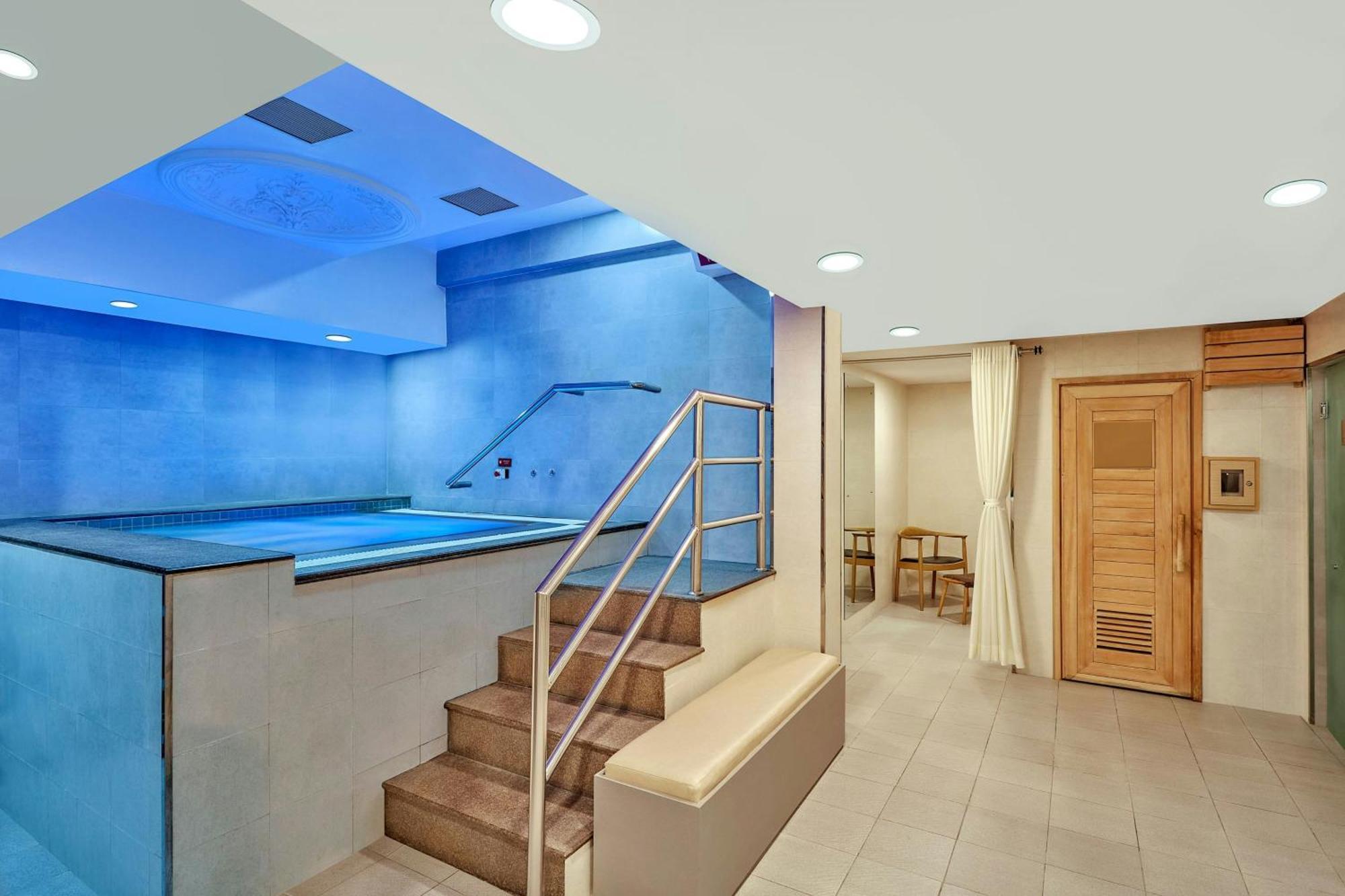 Aloft Kathmandu Thamel Hotell Exteriör bild